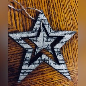 Musical Note 4.5” Black/Silver Wooden Stars Hanging Christmas Ornament GLITTER